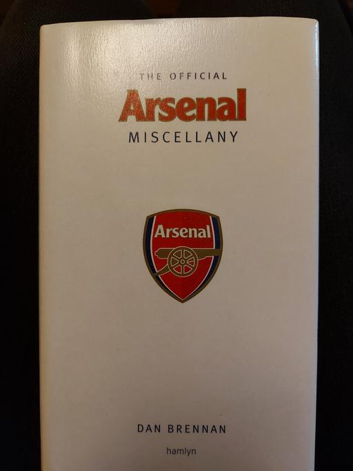 Buy & Sell North London De Beauvoir Town - North London - Photos for Arsenal Miscellany Book