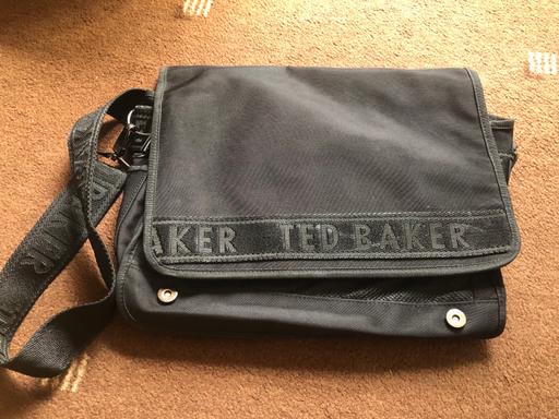 Buy & Sell East London Cann Hall - East London - Photos for Ted baker laptop messenger bag