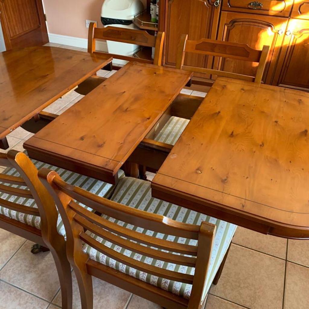 Strongbow Yew Extendable Dining Table in WS10 Sandwell für 50,00 £ zum ...