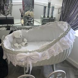 Brand new condition!
Only 5months old
Only used for 8weeks
Bedding and mattress never been laid on as baby was in a sleepy head

Also have free standing drapes if you want with it 