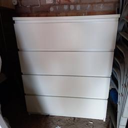 IKEA chest of drawers in excellent condition Location BILSTON
Need gone ASAP
Collection only