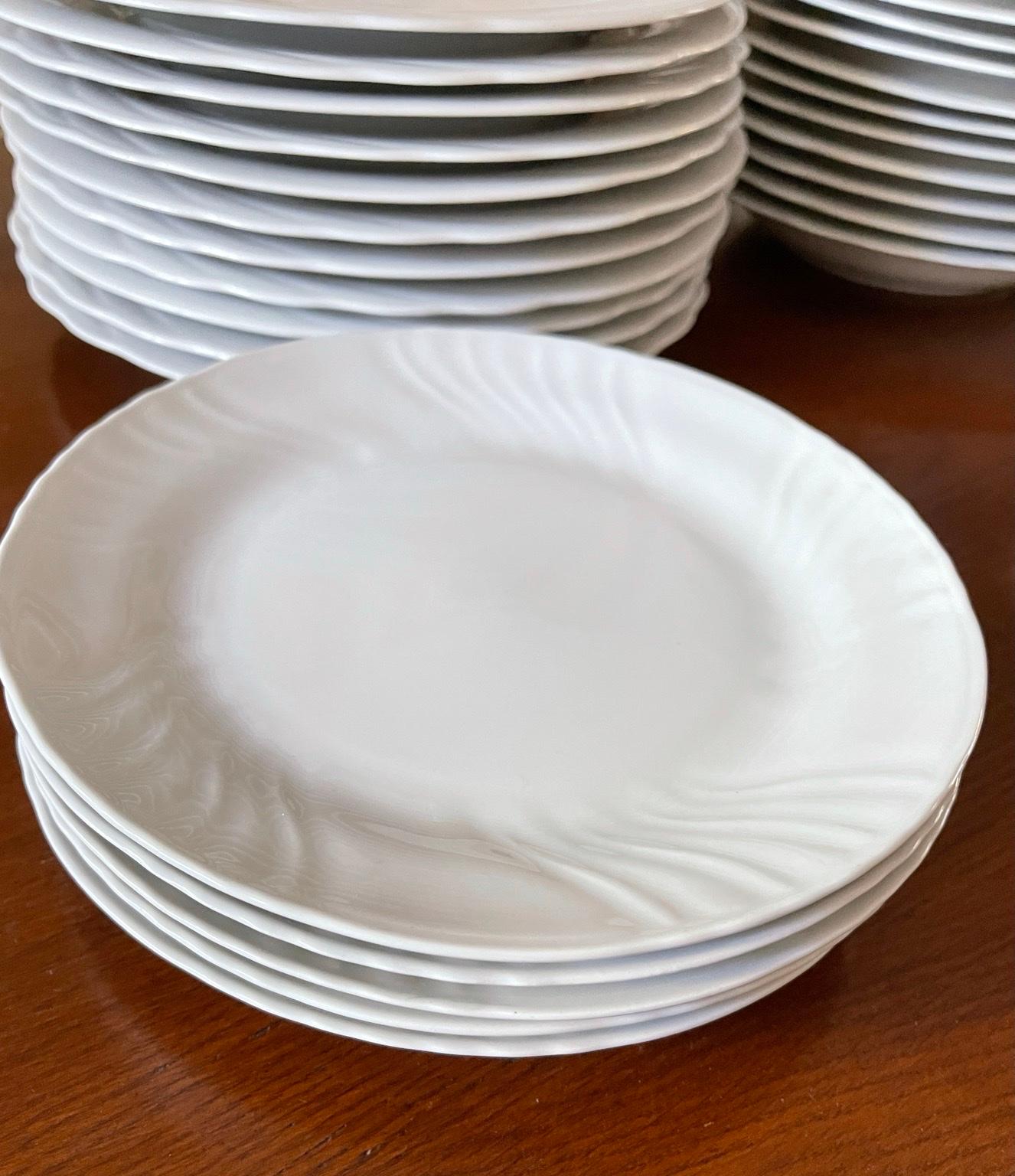 SERVIZIO PIATTI PORCELLANA in 27029 Vigevano für 25,00 € zum Verkauf