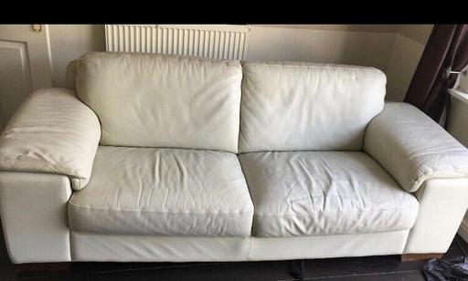 Buy & Sell Bury Town Centre Bury - Photos for Gorgeous white 3 piece leather sofa