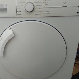 Siemens condenser dryer. Has some marks and small dent. See pic 2 of door handle Fully working