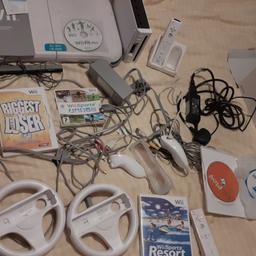 selling a Nintendo Wii. just not used any more .good condition. collection from m40