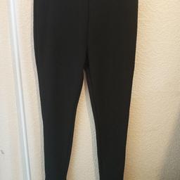 Only tried on
Stretchy
Soft, warm lining

Lots more for sale
Happy to post and bundle