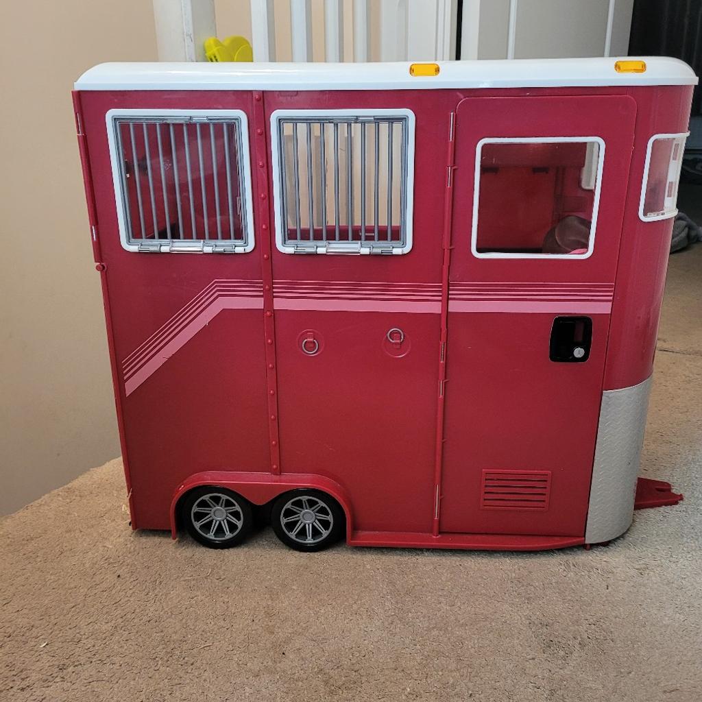 our generation horse trailer with horse in DA17 London for £50.00 for sale Shpock