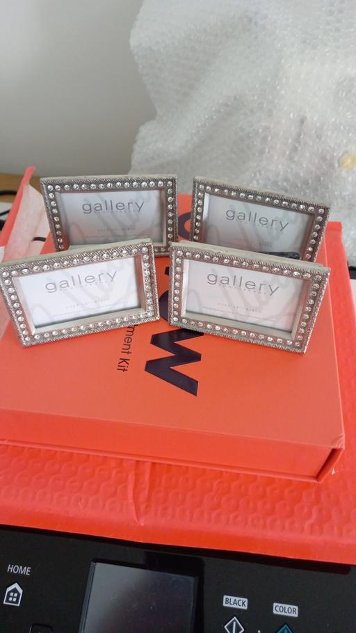 Buy & Sell Kent Swale - Photos for 4 JOHN LEWIS JEWELED MINI FRAMES.