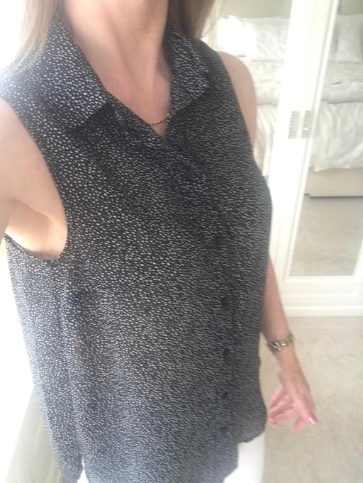 Buy & Sell West Midlands Dudley - Photos for Sleeveless Blouse