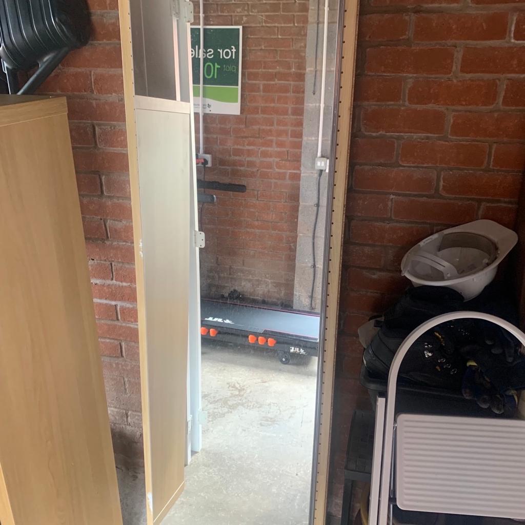 IKEA mirrored wardrobe doors in TF4 Dawley für £ 17,50 zum Verkauf