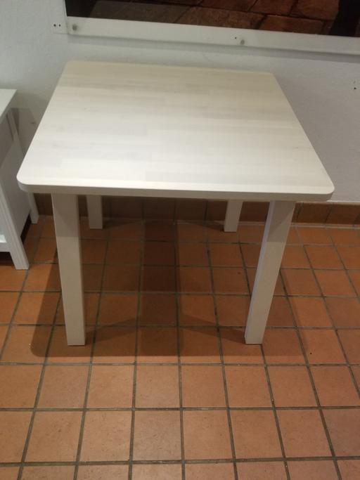 Buy & Sell South West London Battersea - South West London - Photos for Solid Hard Wood Table(Battersea)