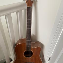 Used a handful of times, one string will need to be added. However, selling because I just didn’t have the time to learn it. Beautiful condition. £150 ONO