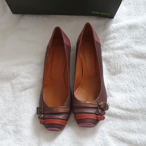 Buy & Sell Central London Farringdon - Central London - Photos for Miss Sixty real leather court shoes in size 6