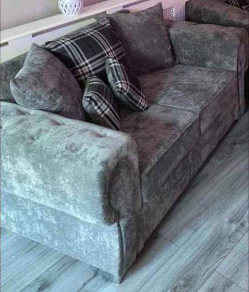 Buy & Sell Central London Charing Cross - Central London - Photos for Verona/ Nicole Sofa