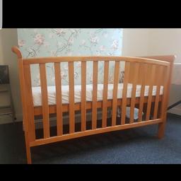 like new comes with fixtures and all fittings also mattress if needed grab yourself a bargain from.pet free smoke free home