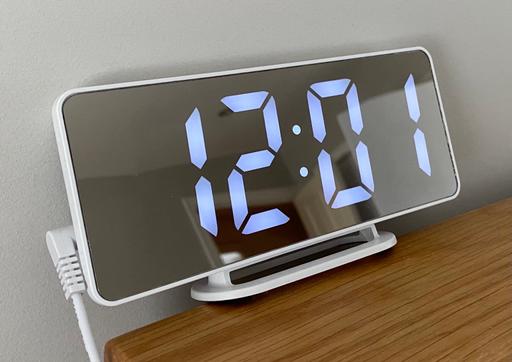 Buy & Sell Essex Chelmsford - Photos for LED Digital Alarm Clock