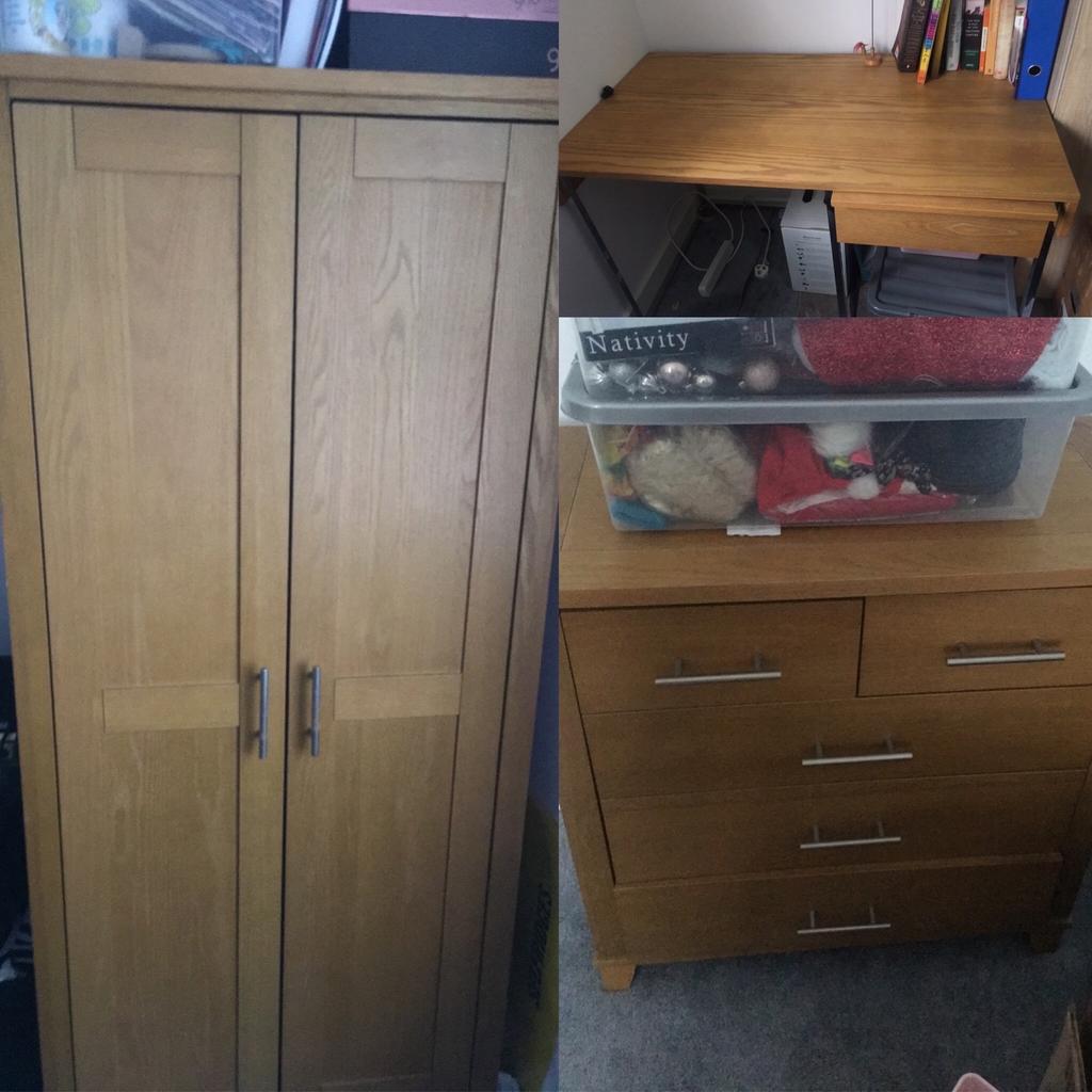 Beautiful solid oak furniture set in WN6 Wigan for £50.00 for sale Shpock