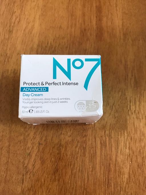 Buy & Sell South West London Streatham Common - South West London - Photos for No7 Protect &Perfect Intense Advance day crea