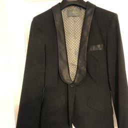 Alexander MQueen blazer/jacket size EU42 like new collection Lichfield