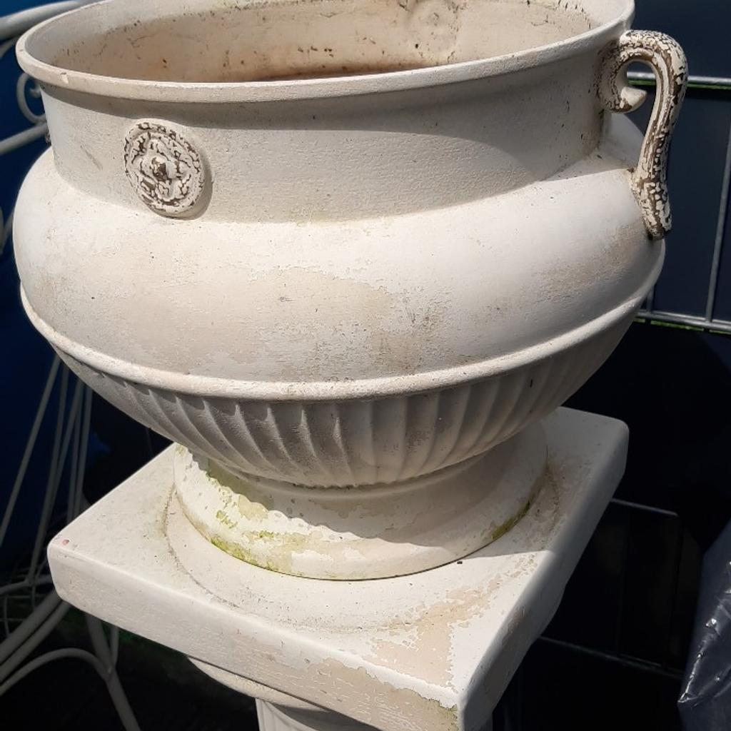 römische säule mit Blumentopf in 6850 Stadt Dornbirn für 20,00 € zum