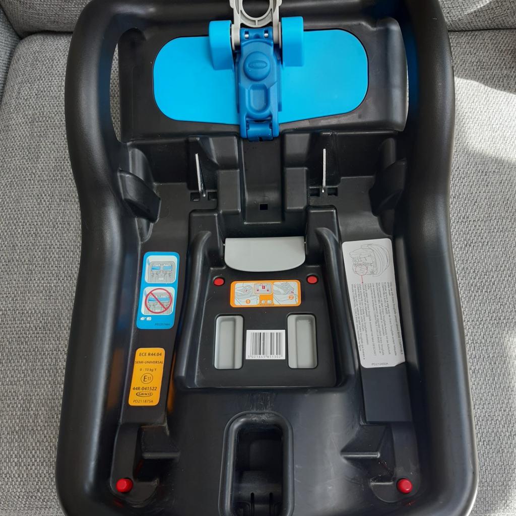 Graco pushchair, car seat and isofix bases in WF3 Wakefield for £25.00