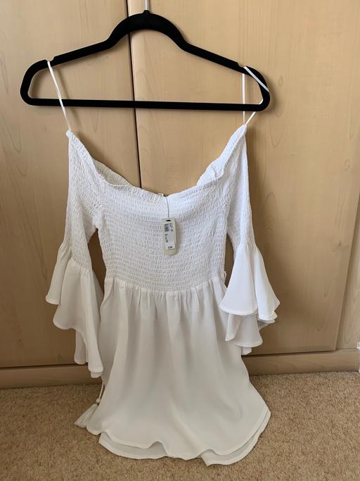 Buy & Sell Shropshire Telford and Wrekin - Photos for Bran new River Island white Bardot top