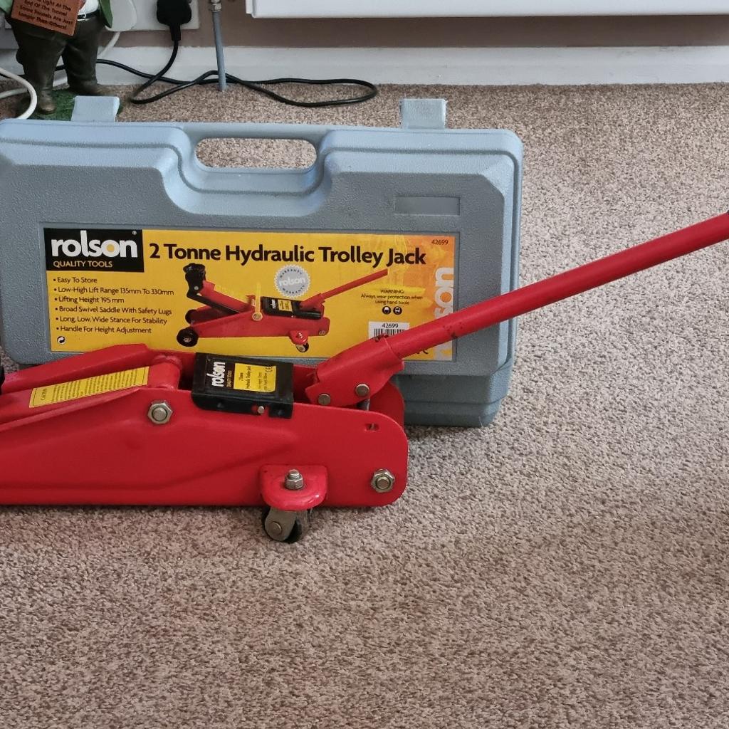 rolson 2 tonne hydraulic trolley jack