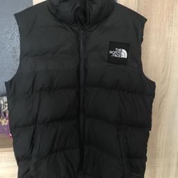 Men’s size medium North face Gilet 700 black good condition selling due to wardrobe clear out £70 collection no tips tears or marks Genuine no fake either no time wasters thanks