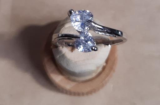Buy & Sell Merseyside Saint Helens - Photos for Silver plated gemstone hearts ring