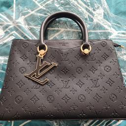 brand new womens handbag unwanted gift