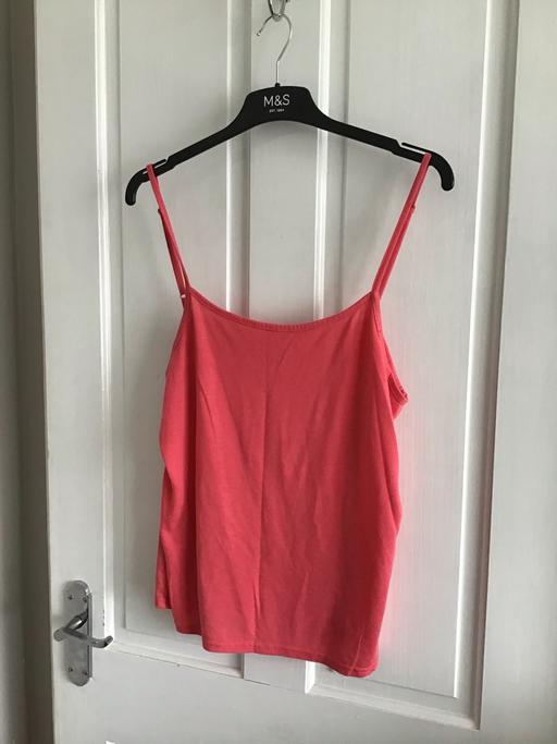 Buy & Sell West Yorkshire Leeds - Photos for Ladies pink vest top