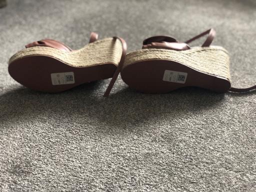 Buy & Sell Surrey Tandridge - Photos for Shoes Wedge