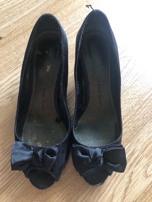 Buy & Sell Barking and Dagenham Romford - Barking and Dagenham - Photos for Ladies Shoes size 5