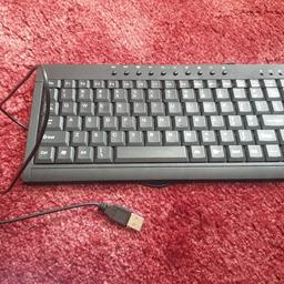 Universal USB keyboard. Collection only