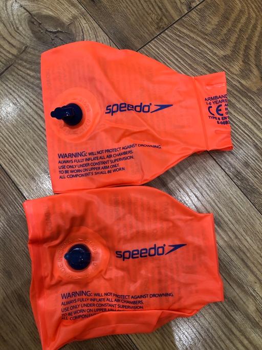 Buy & Sell West London Hounslow - Photos for Swimming armband 2-6 years old