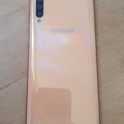 Rose gold Samsung A70, in perfect working condition just with a few cracks on the bottom right of the screen. Unlocked, so no specific provider needed.