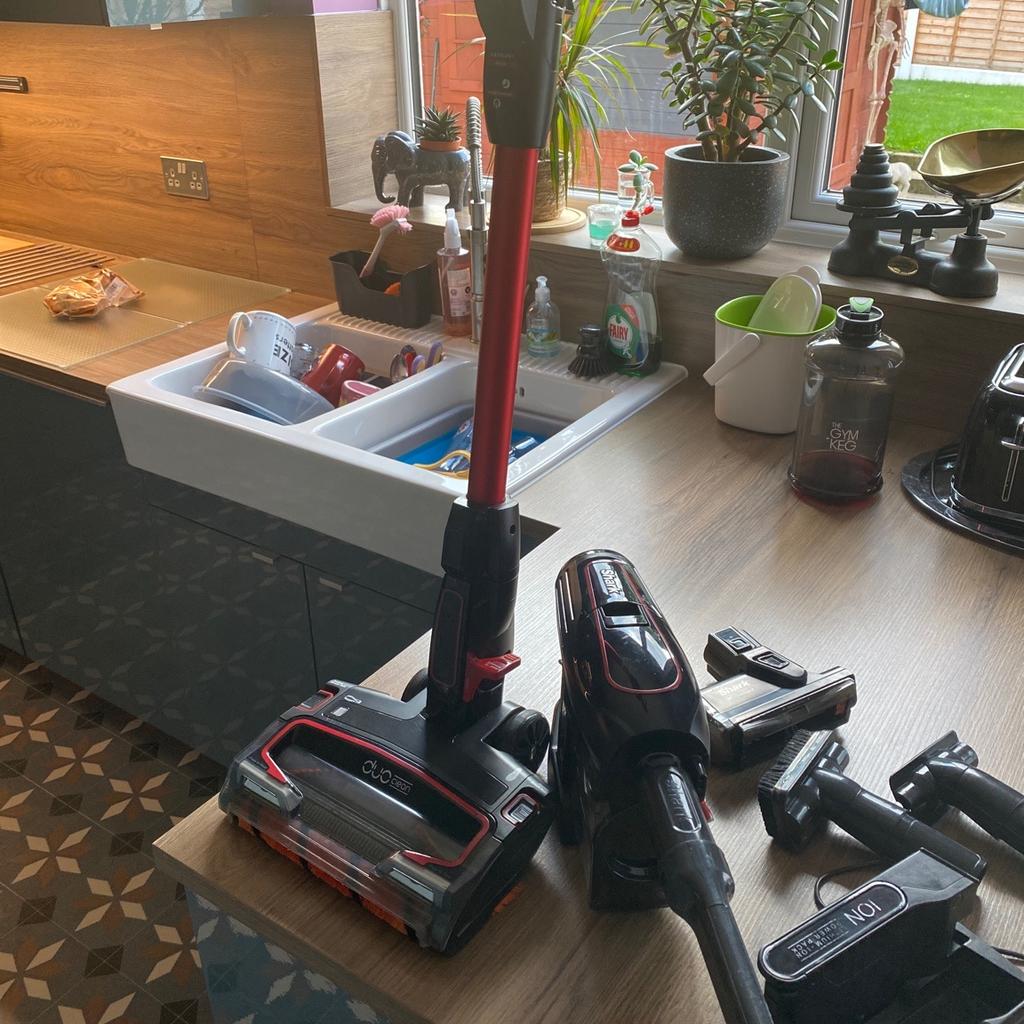 Shark cordless hoover in M22 Manchester für £ 50,00 zum Verkauf Shpock AT