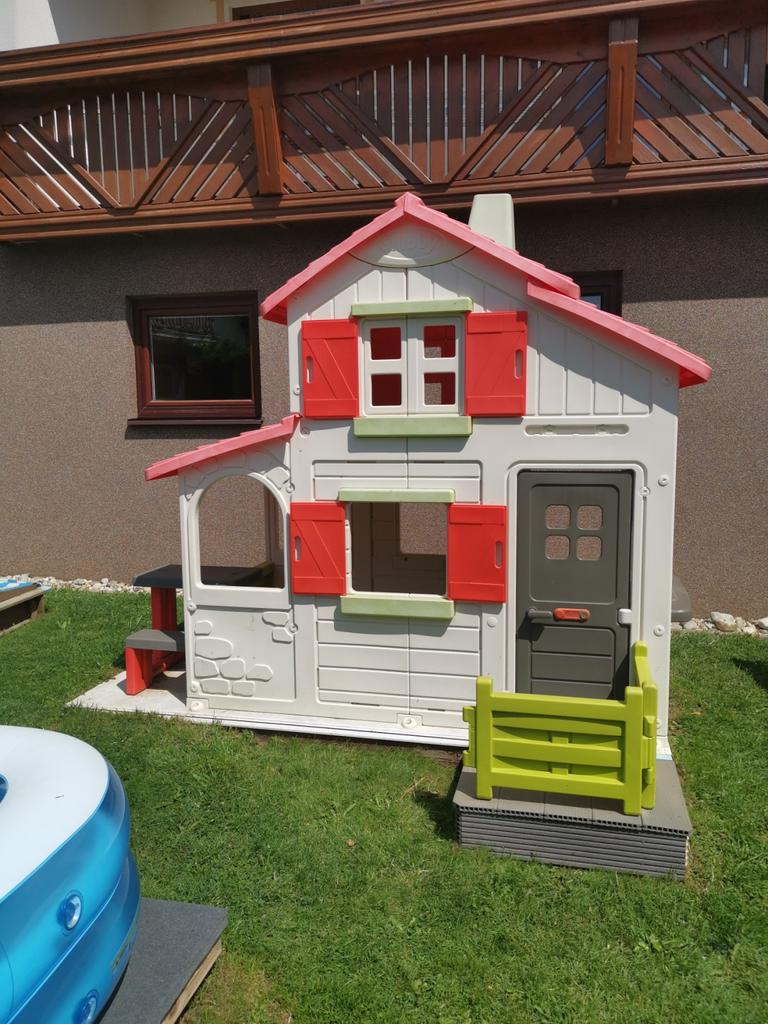 Das Smoby Garten Spielhaus: Ein farbenfrohes Abenteuer beginnt!