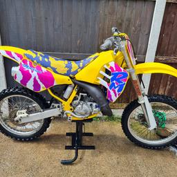 fully runing ready to ride well looked after new piston fitted 1 ride ago also have full set of spare plastics