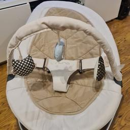 Nuna leaf baby chair / rocker
I bought this new for £170
Excellent condition.