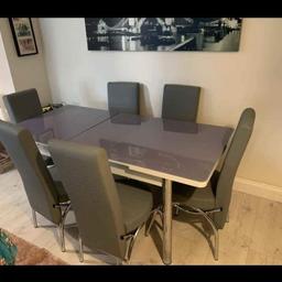 Lovely dining tables

Lovely dining tables available in stock and ready for express delivery 
delivery for london areas only 
Inbox to order