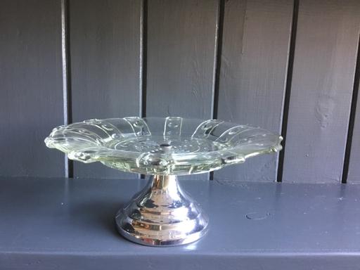 Buy & Sell Suffolk East Suffolk - Photos for Vintage Glass Cake Stand