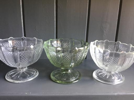 Buy & Sell Suffolk East Suffolk - Photos for 3 Vintage Glass Sundae Bowls