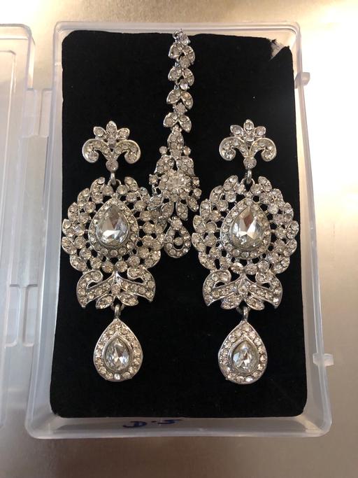 Buy & Sell Leicestershire Leicester - Photos for Earring and head piece set