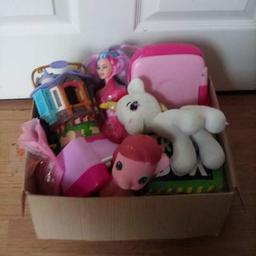 free to collector 
box of girls toys
bromsgrove x