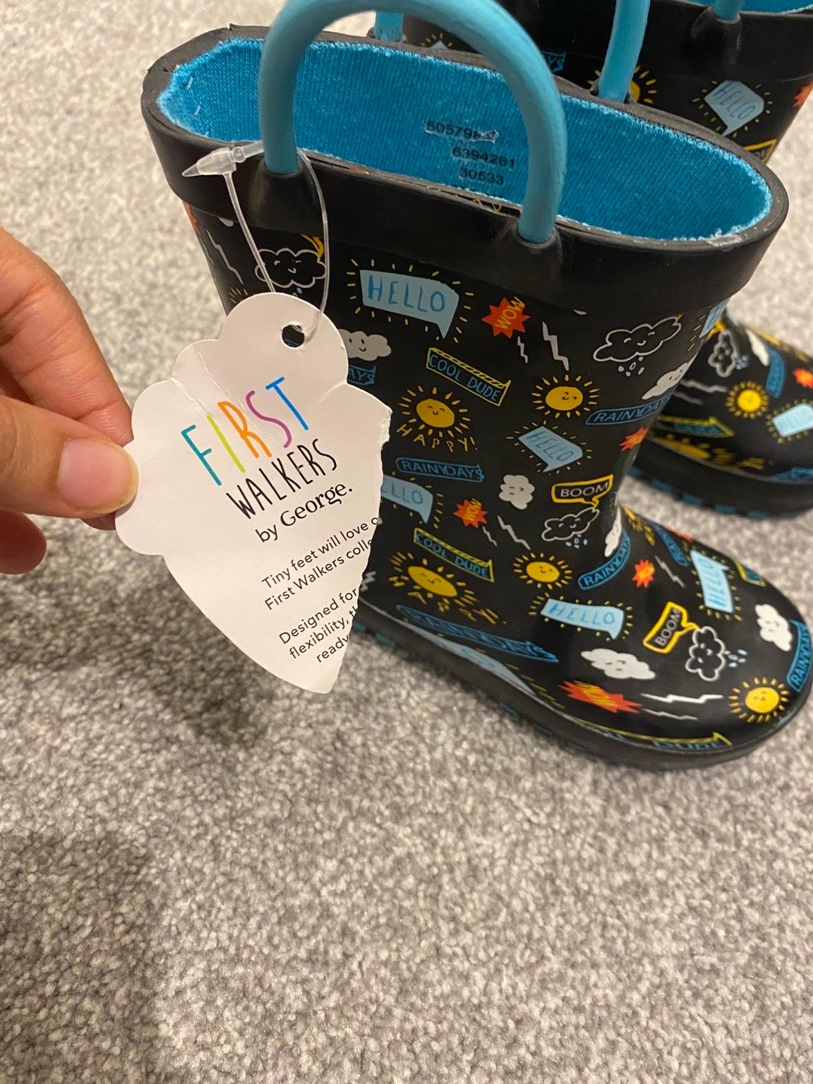 Asda first walkers wellies new in LE5 Lodge für 4,00 £ zum