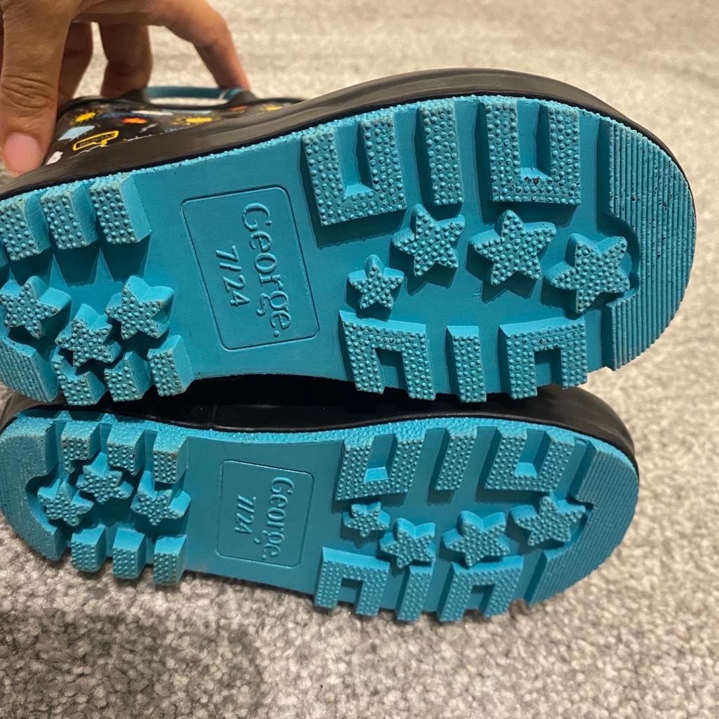 Asda first walkers wellies new in LE5 Lodge für 4,00 £ zum