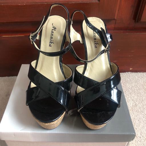 Buy & Sell South West London Sands End - South West London - Photos for Mannika black high heel shoes