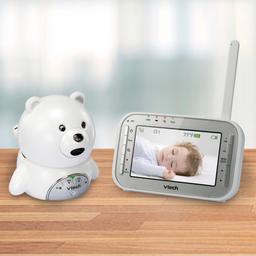 Barely used baby monitor. Open to offers and can deliver.