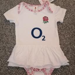 New with the tags on

Girls England Rugby Dress

9 to 12 Months. Pet and smoke free home
